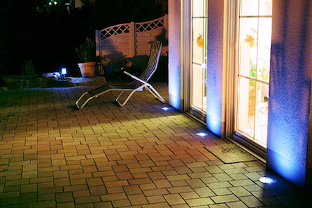 Why More Homeowners Choose Professional Outdoor Lighting Services